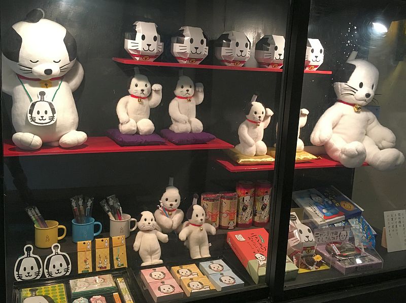 日光江戸村は予想を完全に裏切る面白さ 春のわんにゃん祭