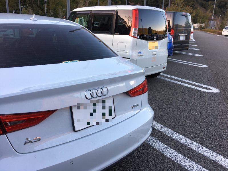 岡崎城ごときで駐車場が満車?なぜに?