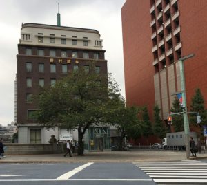 住宅ローンの頭金なんか０円でいいし、なんなら契約金もゼロがいい♪